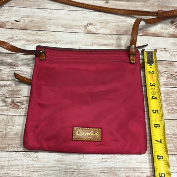 Dooney & Bourke Crossbody Mini Purse Red Pink Easy Clean Brown Leather Strap - Picture 14 of 14